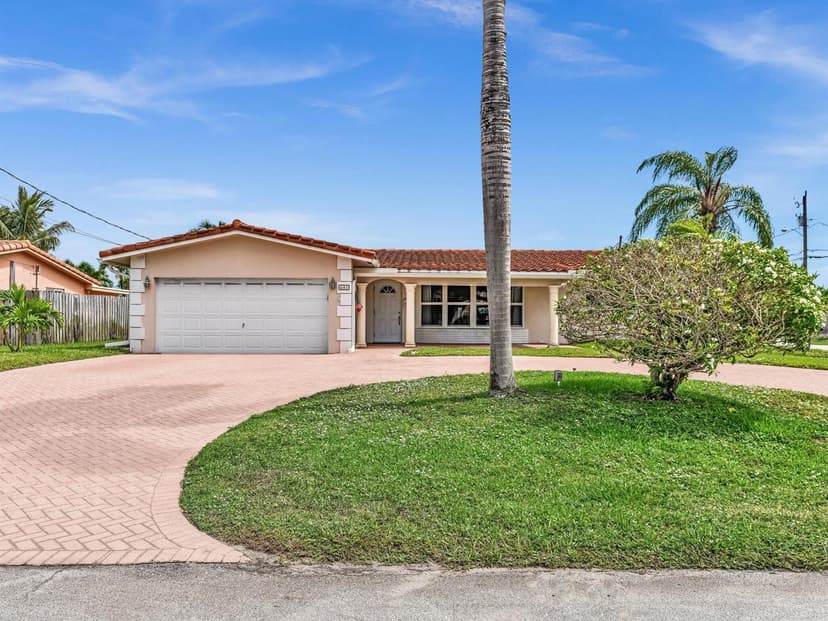 641 SE 11th Street, Pompano Beach FL 33060