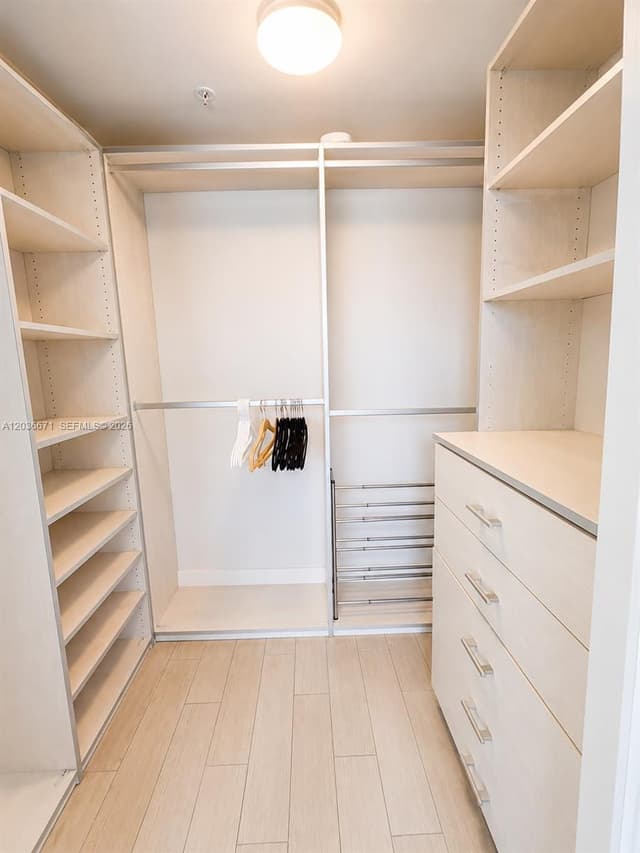253 NE 2nd St # 3004, Miami FL 33132 - Miami, FL - Photo 6