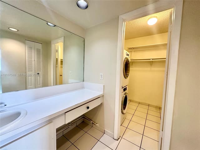 802 NW 87th Ave # 315, Miami FL 33172 - Miami, FL - Photo 7
