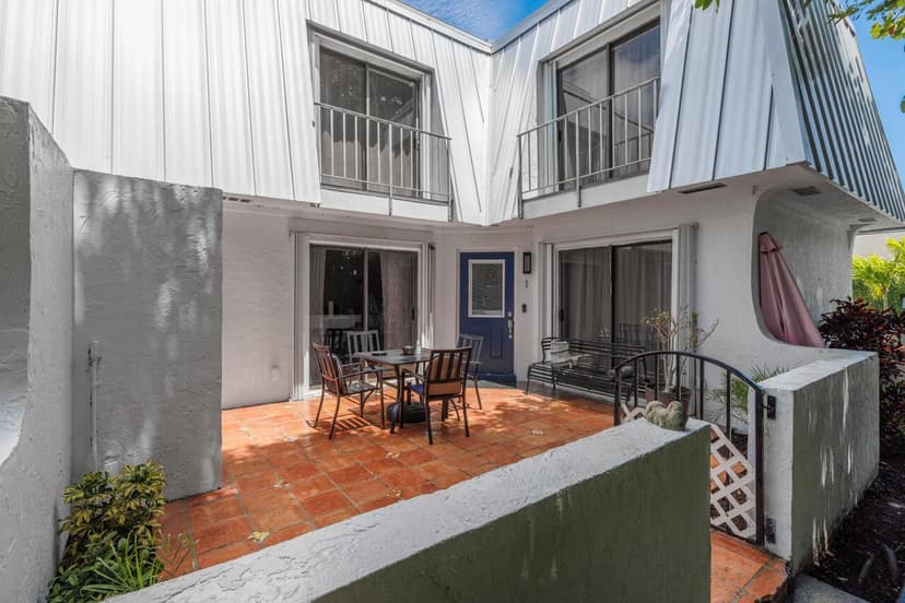 106 Linda Lane # 1, Palm Beach Shores FL 33404