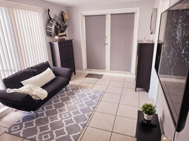 4074 NW 4th St, Miami FL 33126 - Miami, FL - Photo 3