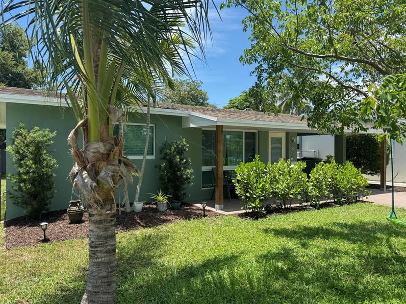 60 NE 46th Street, Oakland Park FL 33334