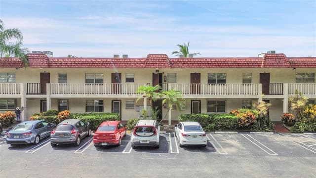 23 Abbey Lane # 202, Delray Beach FL 33446 - Delray Beach, FL - Photo 2