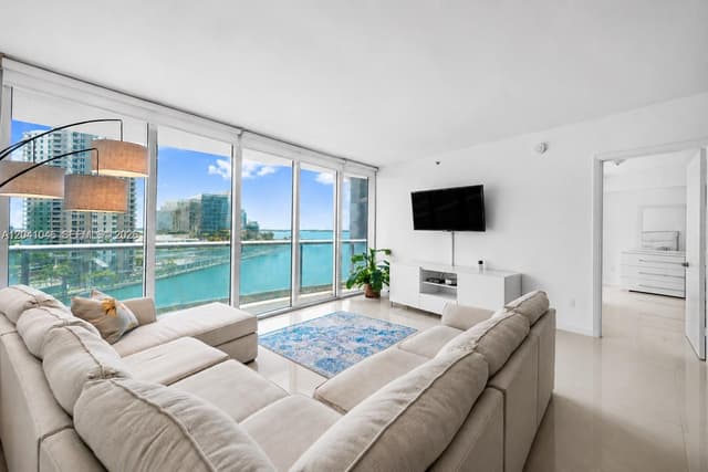495 Brickell Ave, Miami FL 33131 - Miami, FL - Photo 5