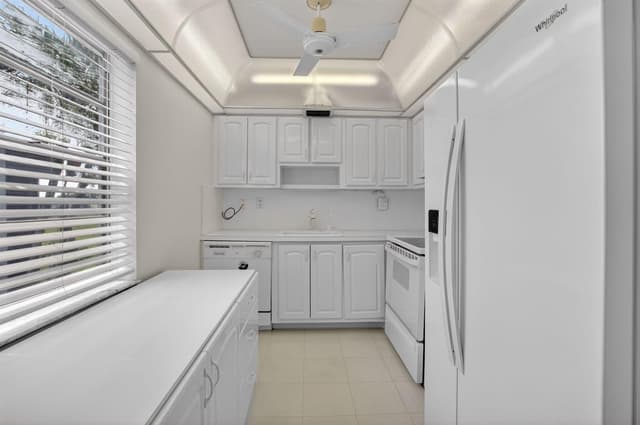 955 Normandy Trail, Delray Beach FL 33484 - Delray Beach, FL - Photo 7