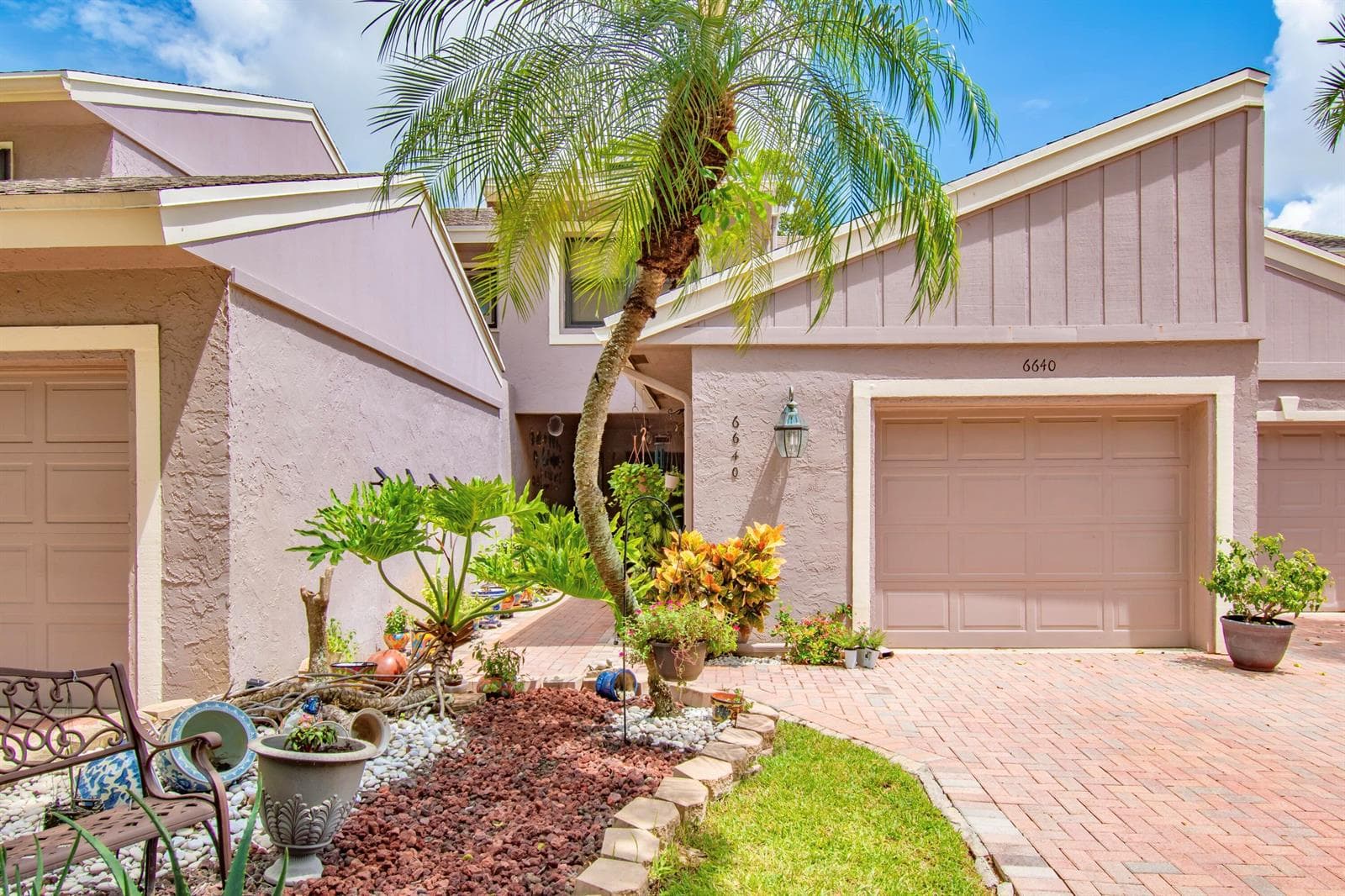 6640 Thornhill Court, Boca Raton FL 33433