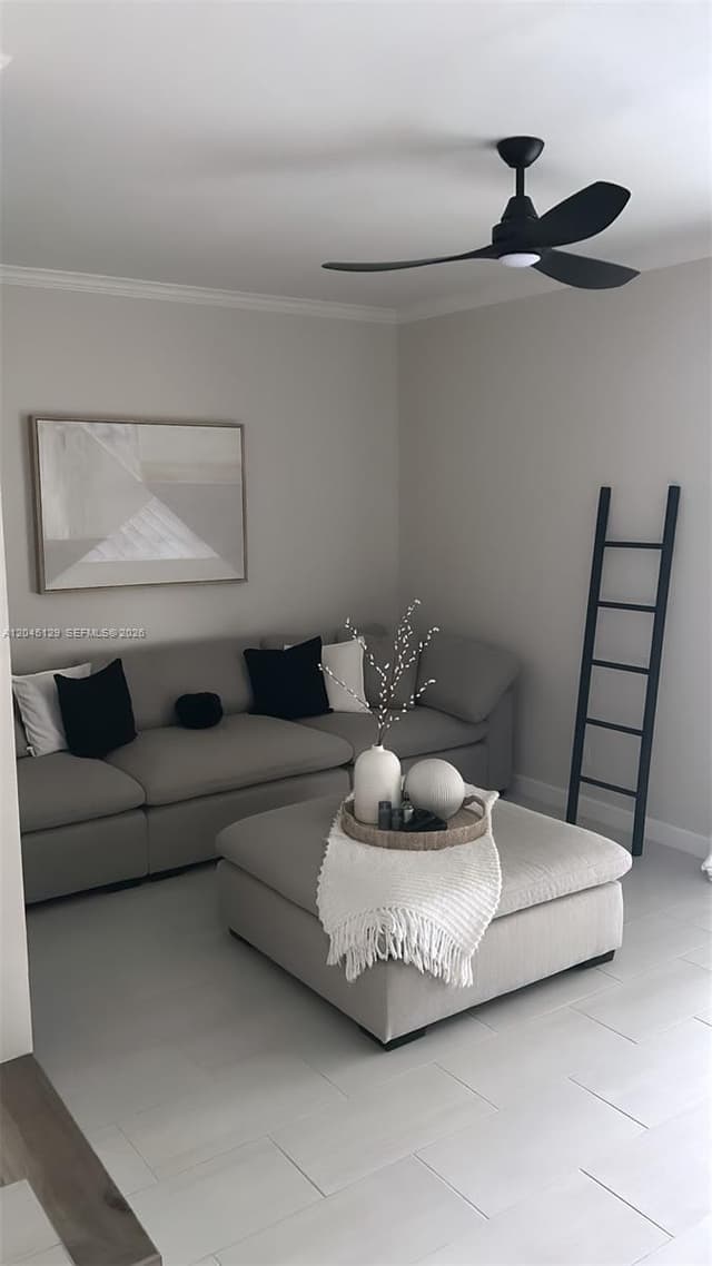 8985 Palm Tree Ln # 8985, Pembroke Pines FL 33024 - Pembroke Pines, FL - Photo 7
