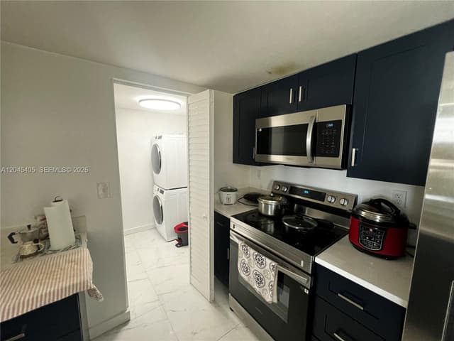 11750 SW 18th St # 1, Miami FL 33175 - Miami, FL - Photo 6