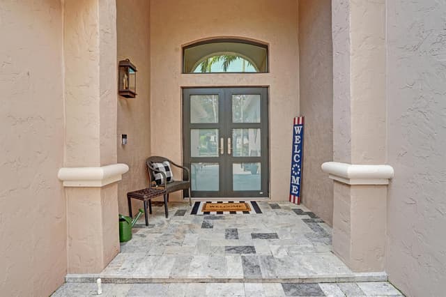 706 Tulip Circle, Weston FL 33327 - Weston, FL - Photo 5
