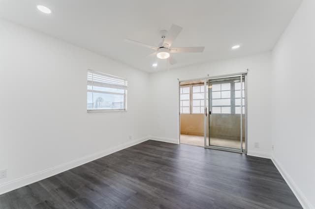 233 Brittany E, Delray Beach FL 33446 - Delray Beach, FL - Photo 7