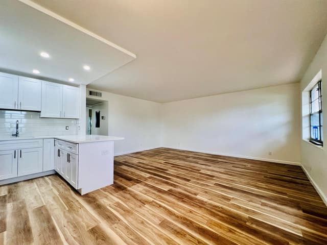 5 Hastings A, West Palm Beach FL 33417 - West Palm Beach, FL - Photo 5