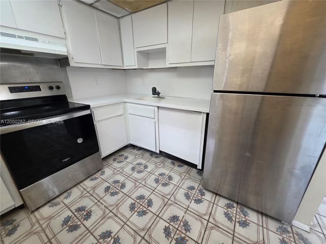 15600 NW 7th Ave # 511, Miami FL 33169 - Miami, FL - Photo 6