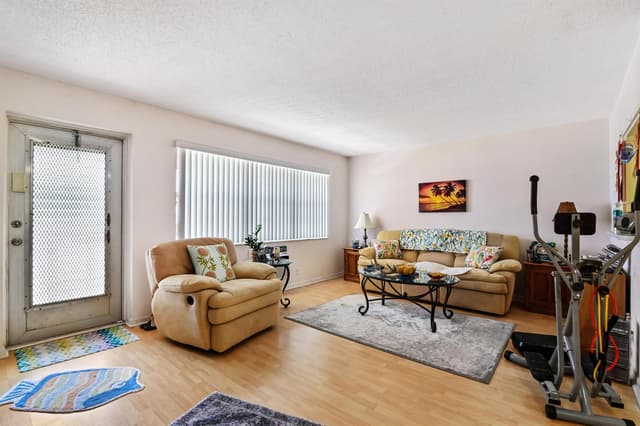 75 Camden Drive # C, West Palm Beach FL 33417 - West Palm Beach, FL - Photo 2