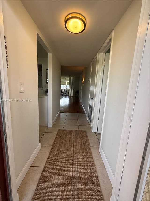 9540 Sunrise Lakes Blvd # 208, Sunrise FL 33322 - Sunrise, FL - Photo 7