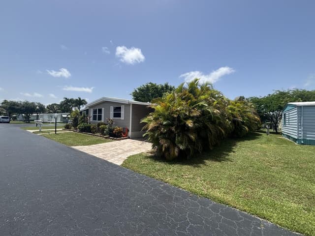 6700 NW 45th Avenue # 7, Coconut Creek FL 33073 - Coconut Creek, FL - Photo 4