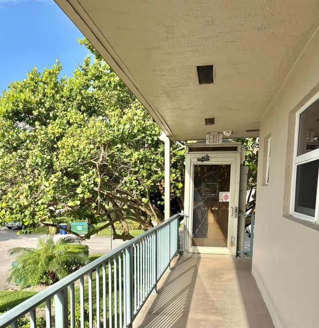 209 OXFORD 200, West Palm Beach FL 33417 - West Palm Beach, FL - Photo 7
