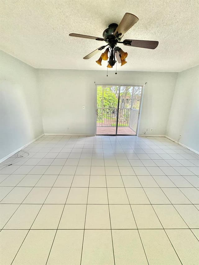 209 OXFORD 200, West Palm Beach FL 33417 - West Palm Beach, FL - Photo 4