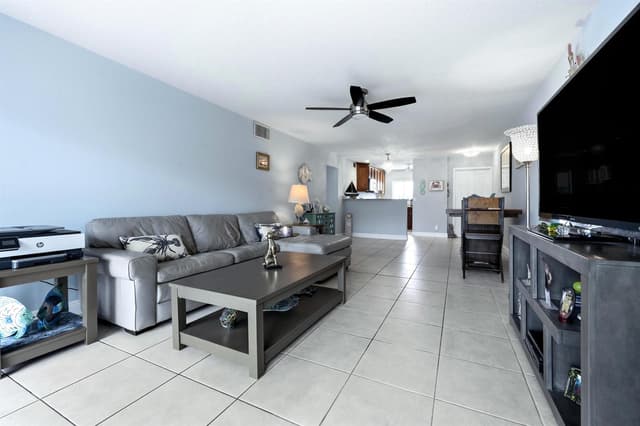 200 Waterway Drive S # 309, Lantana FL 33462 - Lantana, FL - Photo 5