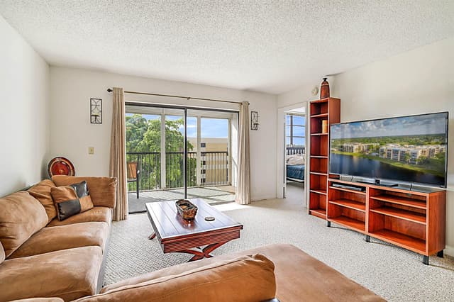 6475 W OAKLAND PARK Boulevard # 505, Lauderhill FL 33313 - Lauderhill, FL - Photo 3