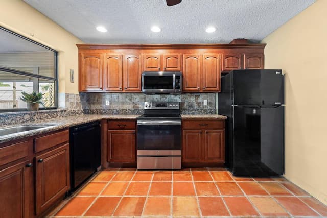 3753 Coelebs Avenue, Boynton Beach FL 33436 - Boynton Beach, FL - Photo 6