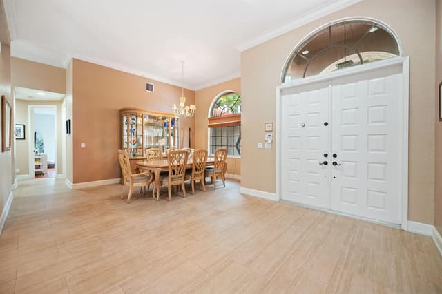 77 NW 108TH Way, Plantation FL 33324 - Plantation, FL - Photo 2