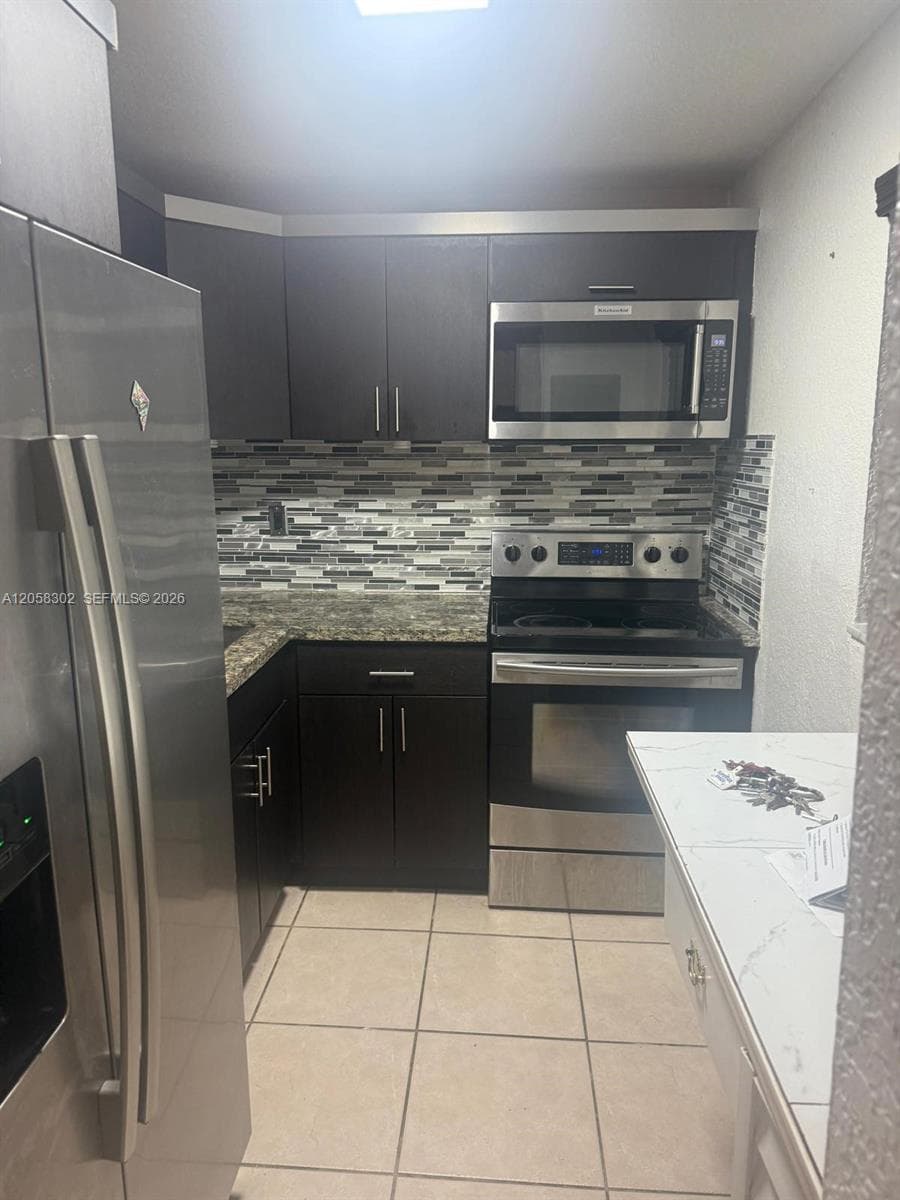 6095 W 18th Ave # S106, Hialeah FL 33012