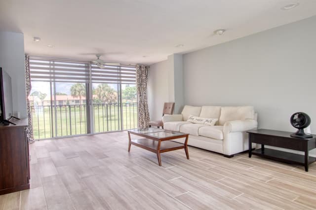 4471 Luxemburg Court # 206, Lake Worth FL 33467 - Lake Worth, FL - Photo 3