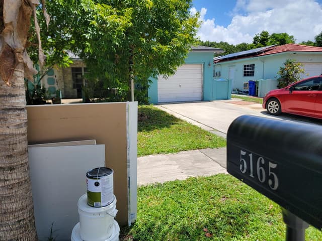 5165 SW 10TH Court, Margate FL 33068 - Margate, FL - Photo 3