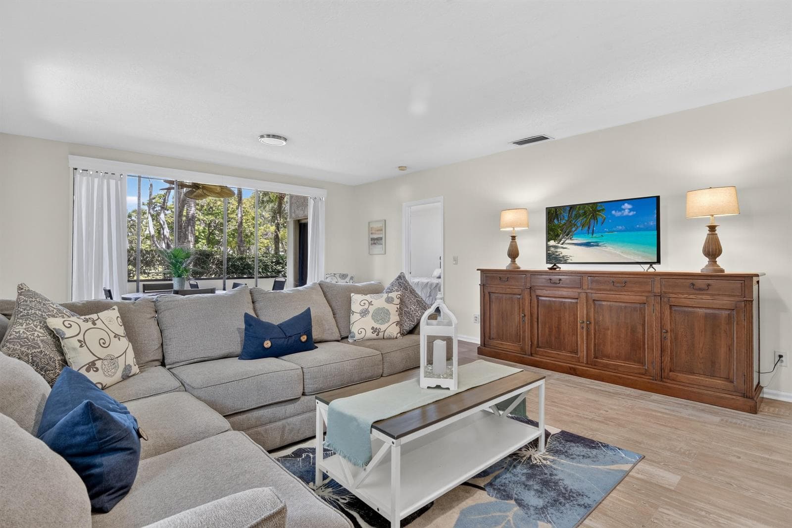 1143 Duncan Circle Unit 101, Palm Beach Gardens FL 33418