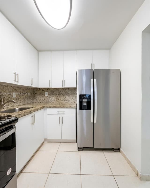 8990 SW 24th St # 19, Miami FL 33165 - Miami, FL - Photo 7