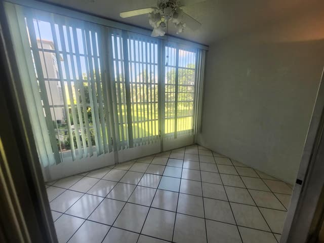 230 NE 26th Avenue # 209, Boynton Beach FL 33435 - Boynton Beach, FL - Photo 4