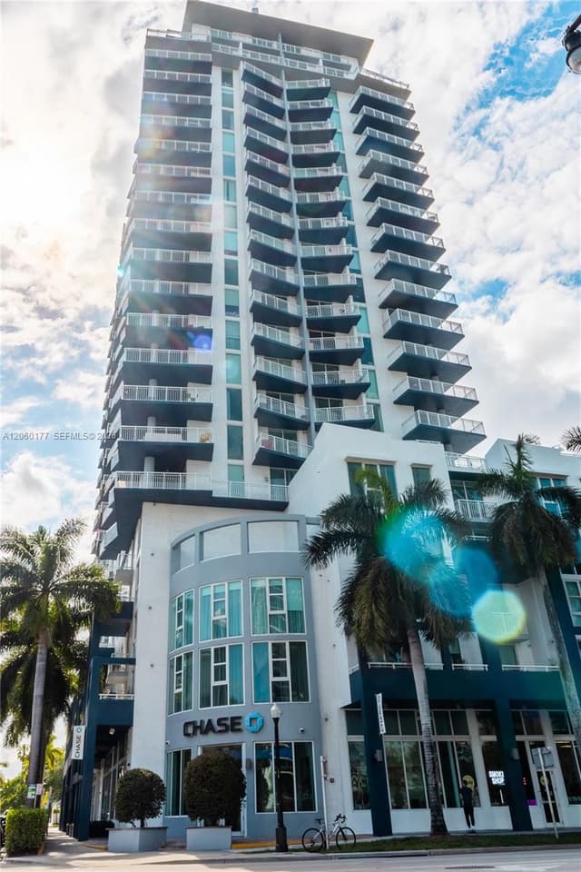 275 NE 18St # 1110, Miami FL 33132 - Miami, FL - Photo 2