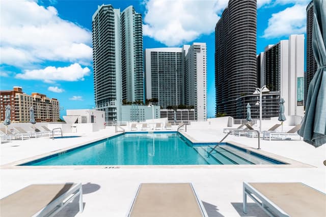 275 NE 18St # 1110, Miami FL 33132 - Miami, FL - Photo 3