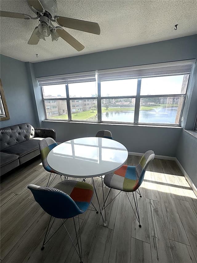 9580 Sunrise Lakes Blvd # 304, Sunrise FL 33322 - Sunrise, FL - Photo 5