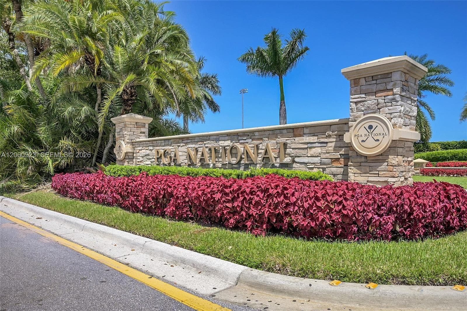362 Prestwick Cir # 3, Palm Beach Gardens FL 33418