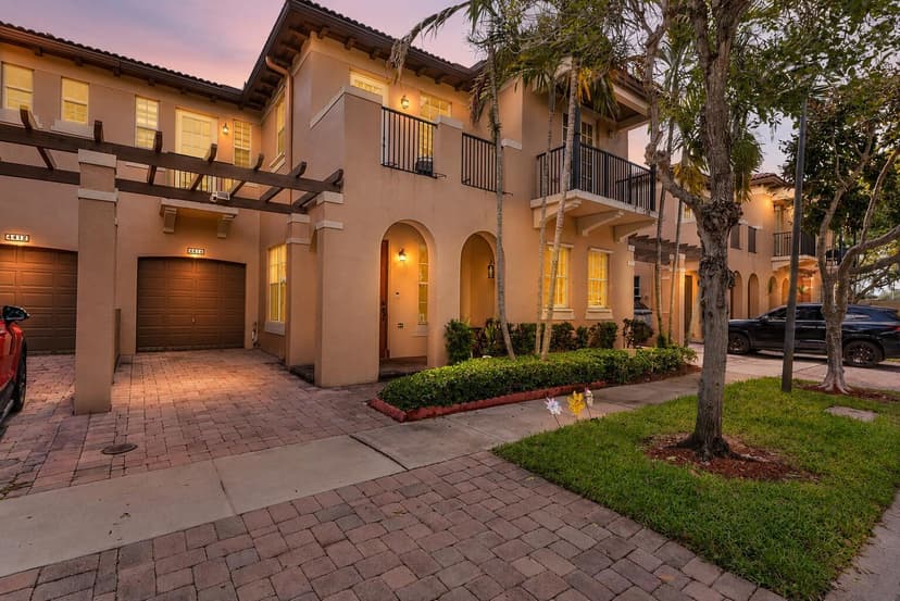 4414 MORGAN Lane, Davie FL 33328