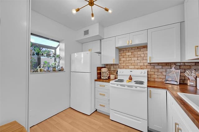 117 GARDENS Drive # 204, Pompano Beach FL 33069 - Pompano Beach, FL - Photo 2