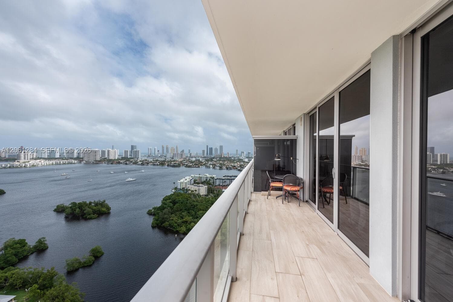 16385 Biscayne Blvd # 2904, North Miami Beach FL 33160 - North Miami Beach, FL - Photo 1