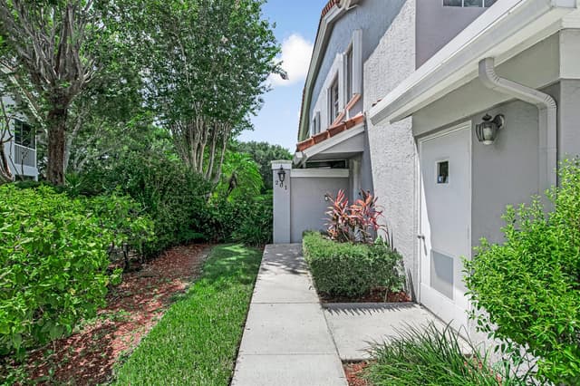 7027 Summer Tree Drive # 201, Boynton Beach FL 33437 - Boynton Beach, FL - Photo 3