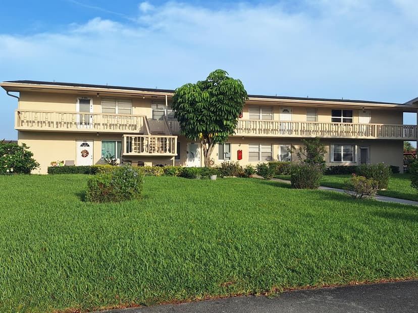 252 BEDFORD J, West Palm Beach FL 33417