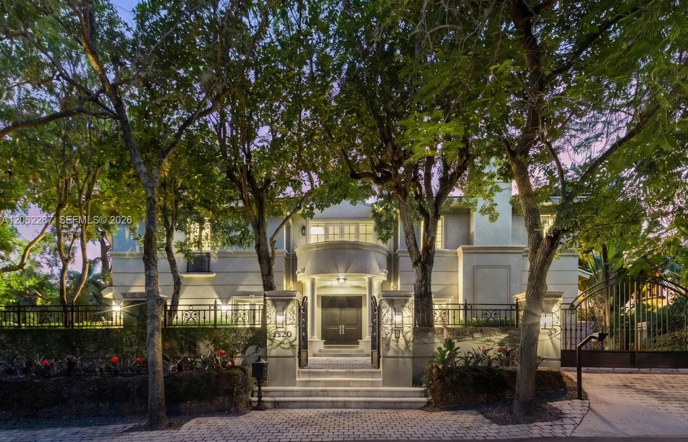3460 S Moorings Way, Miami FL 33133 - Miami, FL - Photo 1