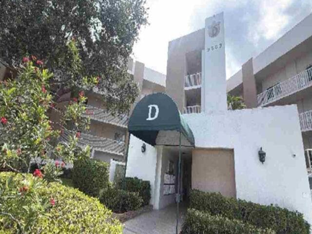 9563 WELDON Circle # D311, Tamarac FL 33321 - Tamarac, FL - Photo 1