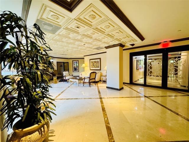 18181 NE 31st Ct, Aventura FL 33160 - Aventura, FL - Photo 2