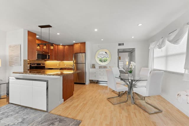 334 Tuscany F, Delray Beach FL 33446 - Delray Beach, FL - Photo 6