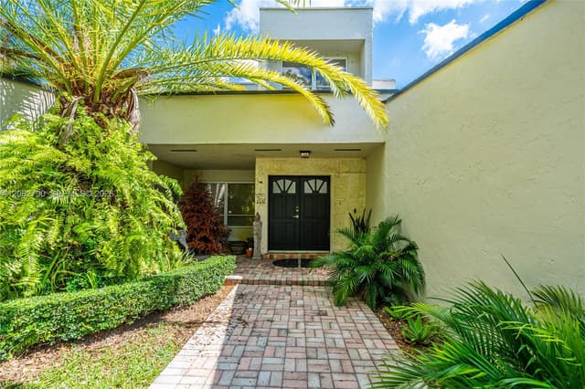 12231 SW 103rd Ter, Miami FL 33186 - Miami, FL - Photo 2