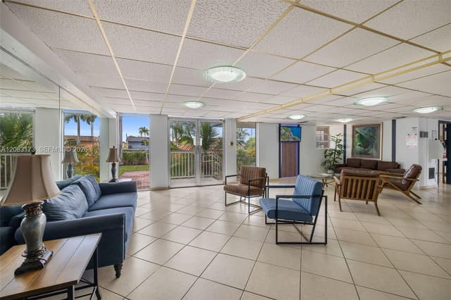 5050 NW 7th St # 211, Miami FL 33126 - Miami, FL - Photo 4
