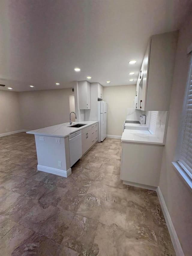 883 Normandy Lane # 883, Delray Beach FL 33484 - Delray Beach, FL - Photo 6