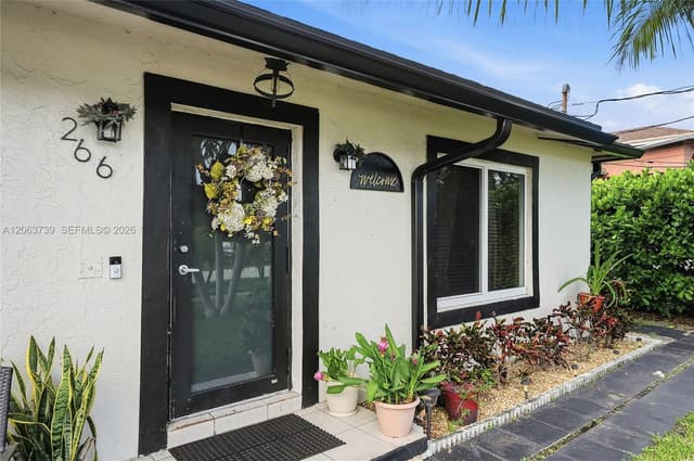 266 SW 7th Ct, Deerfield Beach FL 33441 - Deerfield Beach, FL - Photo 5
