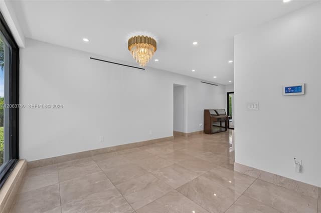8880 SW 149th St, Palmetto Bay FL 33176 - Palmetto Bay, FL - Photo 4