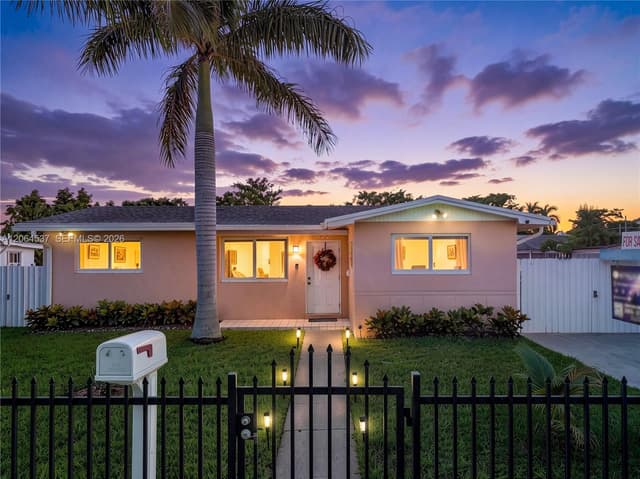 15122 SW 297th Ter, Homestead FL 33033 - Homestead, FL - Photo 2